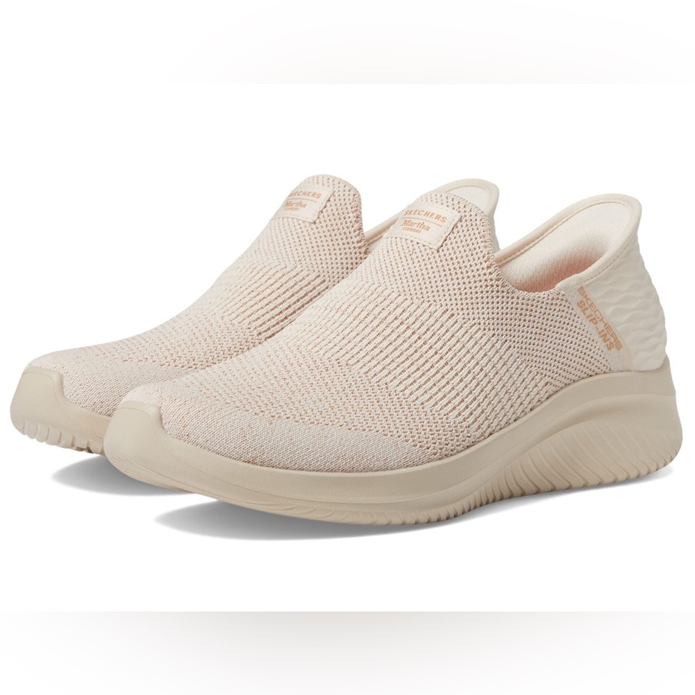 Skechers Women's Hands Free Slip Ins Ultra Flex 3.0 Smooth Step Sneaker Size 9.5